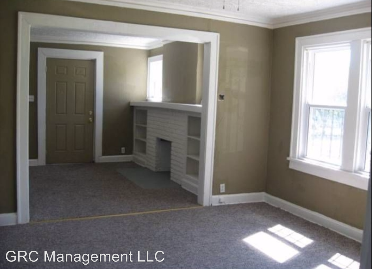 4420 W Paseo Blvd - Photo 2 of 10