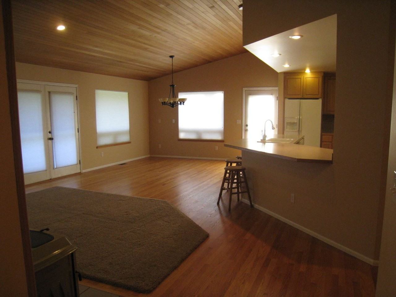 800 Chelan Ln - Photo 3 of 29