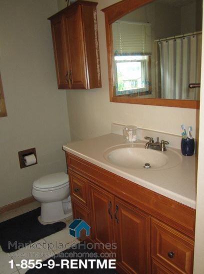 186 Biester Dr - Photo 2 of 9