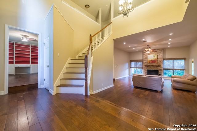 1615 Doe Crest - Photo 2 of 28