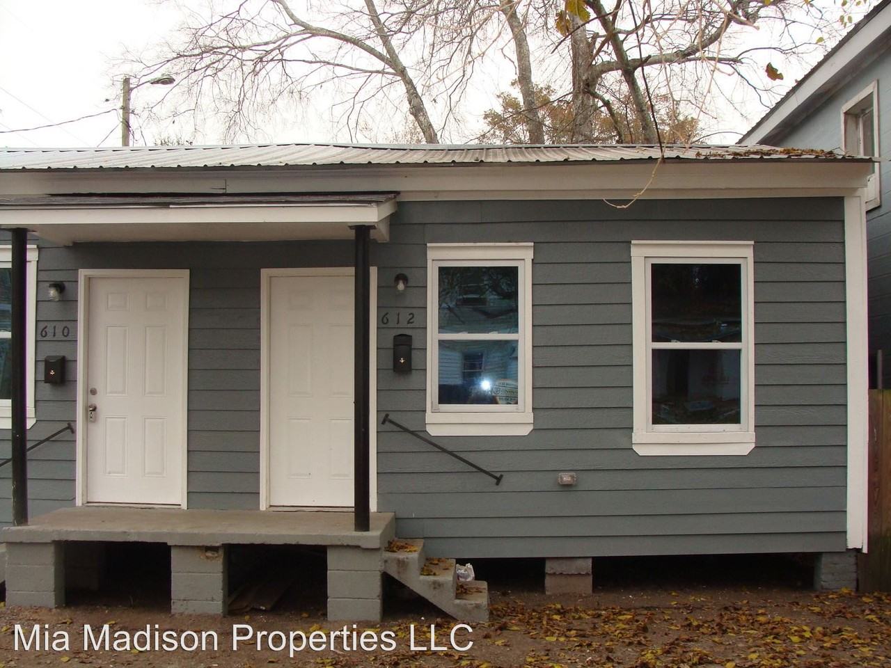 612 E Duffy Ln - Photo 2 of 11