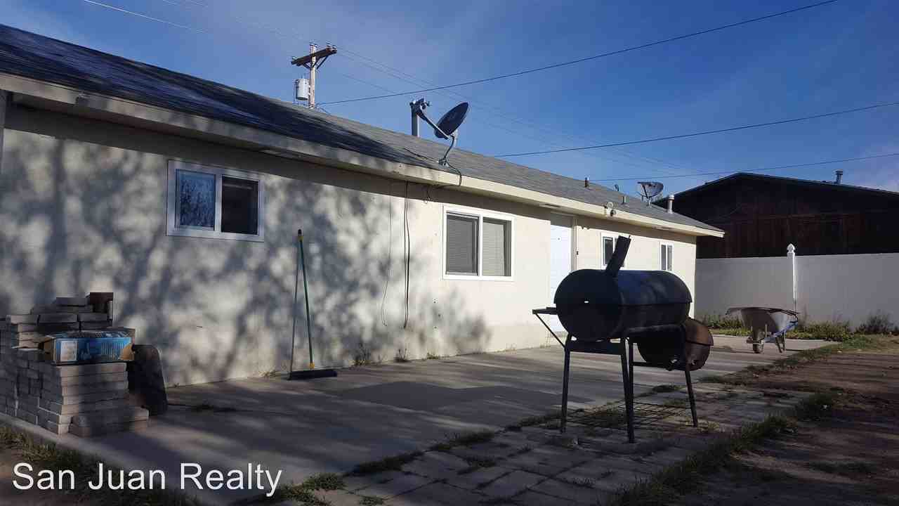 212 N Frontier St - Photo 3 of 12