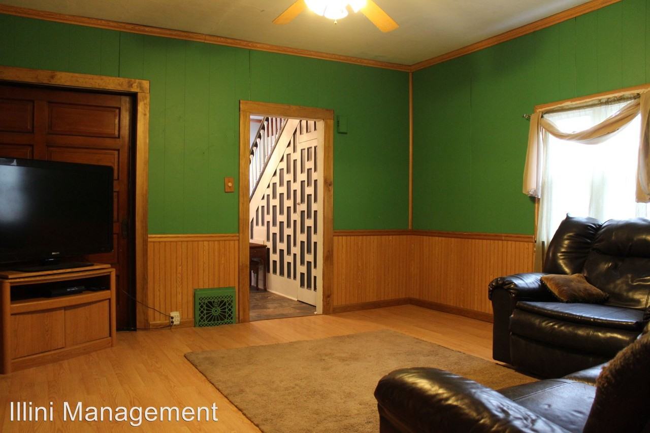 718 S 5th Ave - Photo 3 of 11