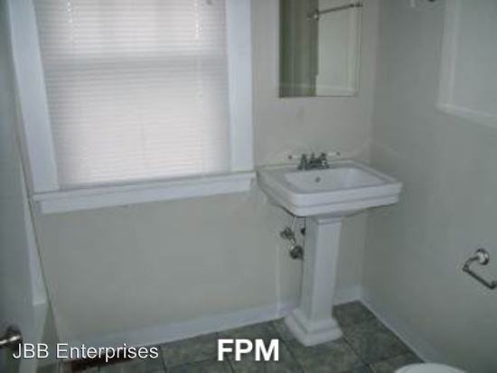 1169 26th Street A - Photo 2 of 8