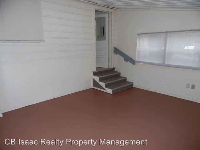 22125 SE 41 Ln - Photo 2 of 8