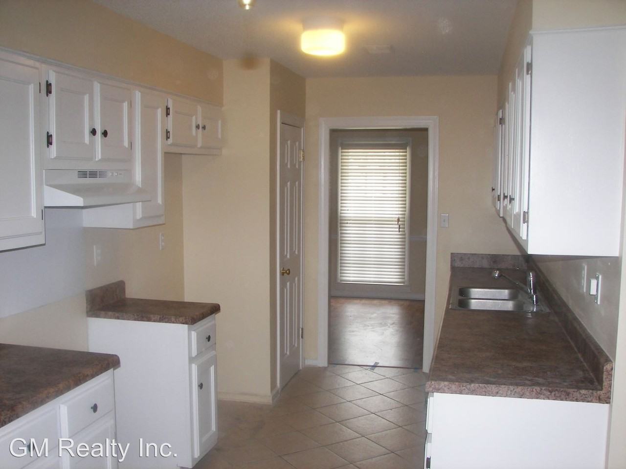 6788 Rockbrook Dr - Photo 2 of 13