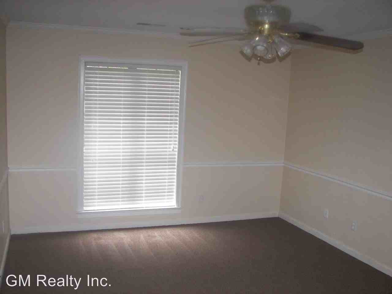 6788 Rockbrook Dr - Photo 3 of 13