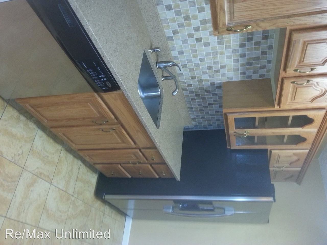 100 Woodway Dr - Photo 3 of 12