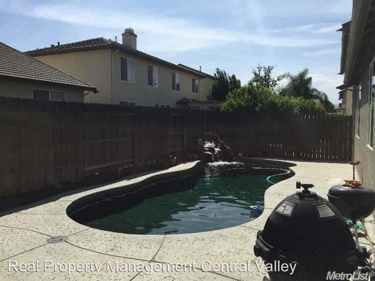 1306 Pinto Way - Photo 2 of 3