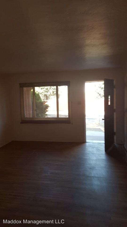 1500 Buena Vista Dr SE - Photo 2 of 7