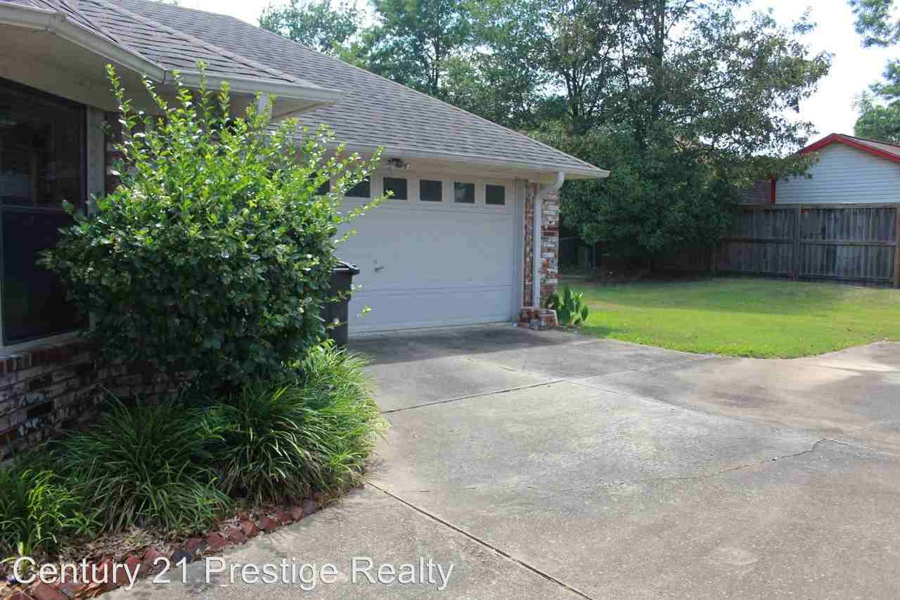 17 Tallyho Ct - Photo 3 of 27