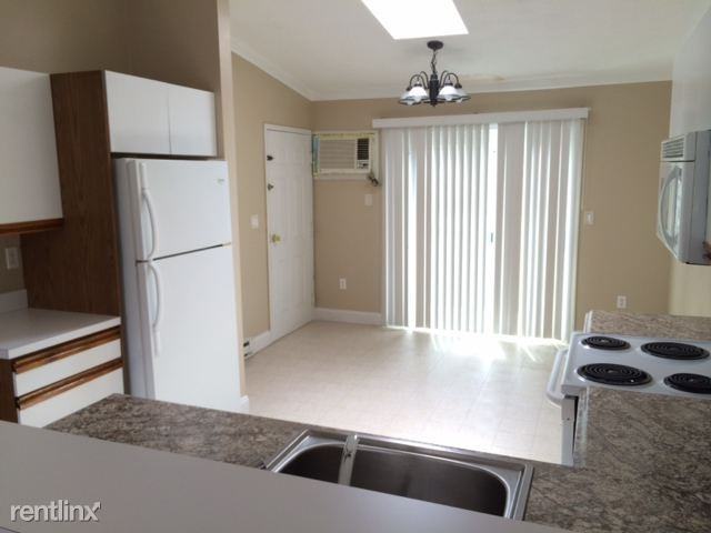 89 Coleman St - Photo 2 of 10