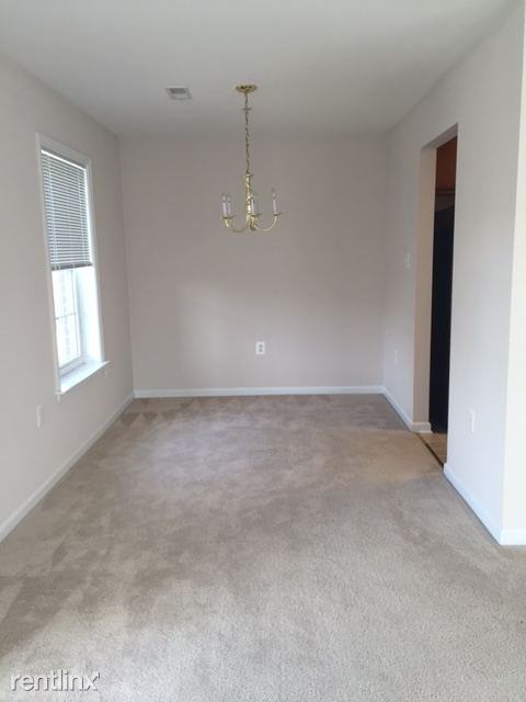 101 Carols Pl - Photo 2 of 4