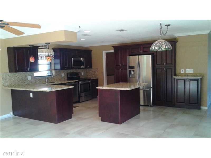 1356 NW 100th Ave - Photo 2 of 4