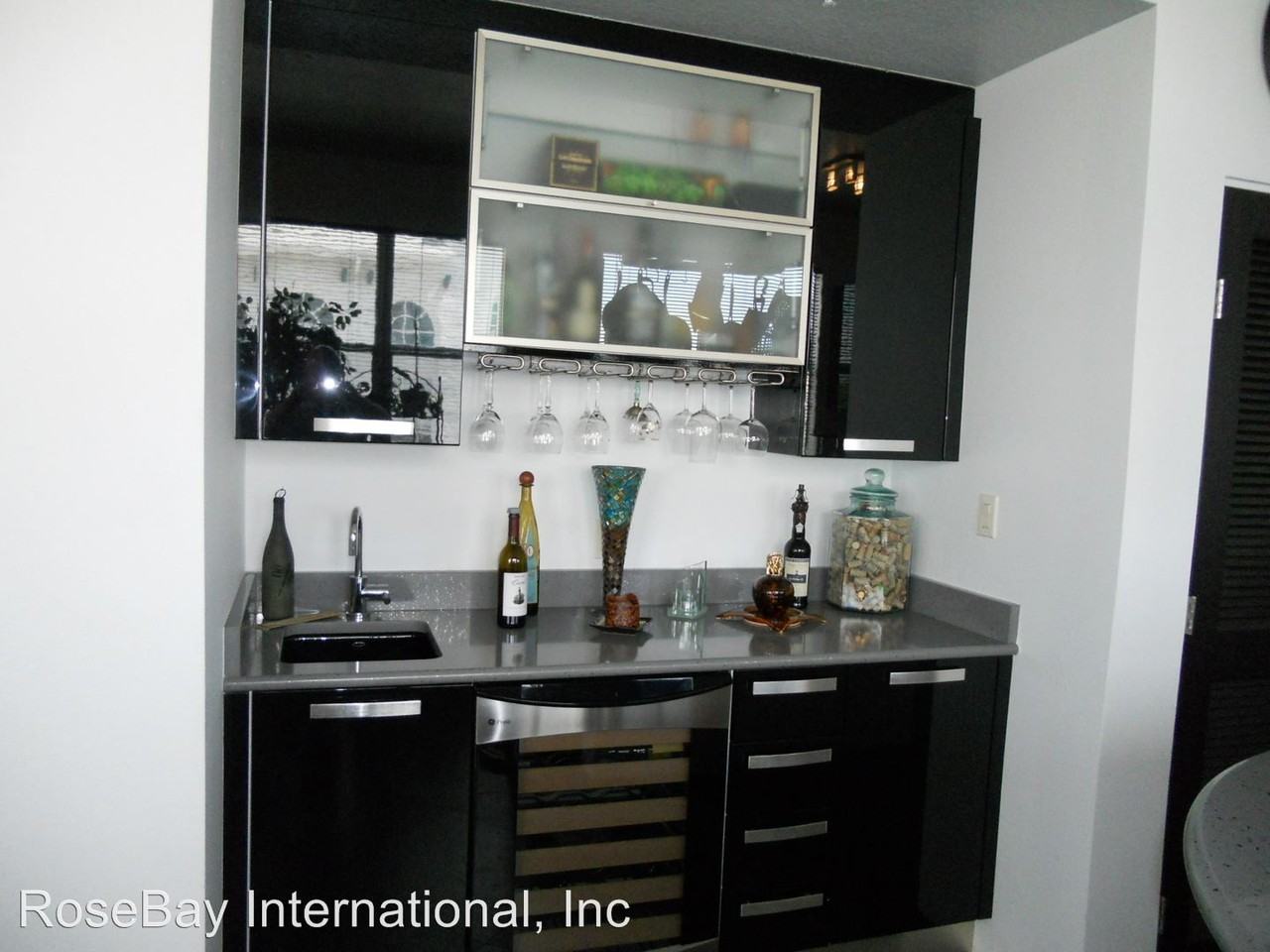 437 Central Ave #201 - Photo 3 of 19