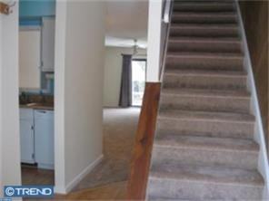 34 Dorset Dr - Photo 2 of 15