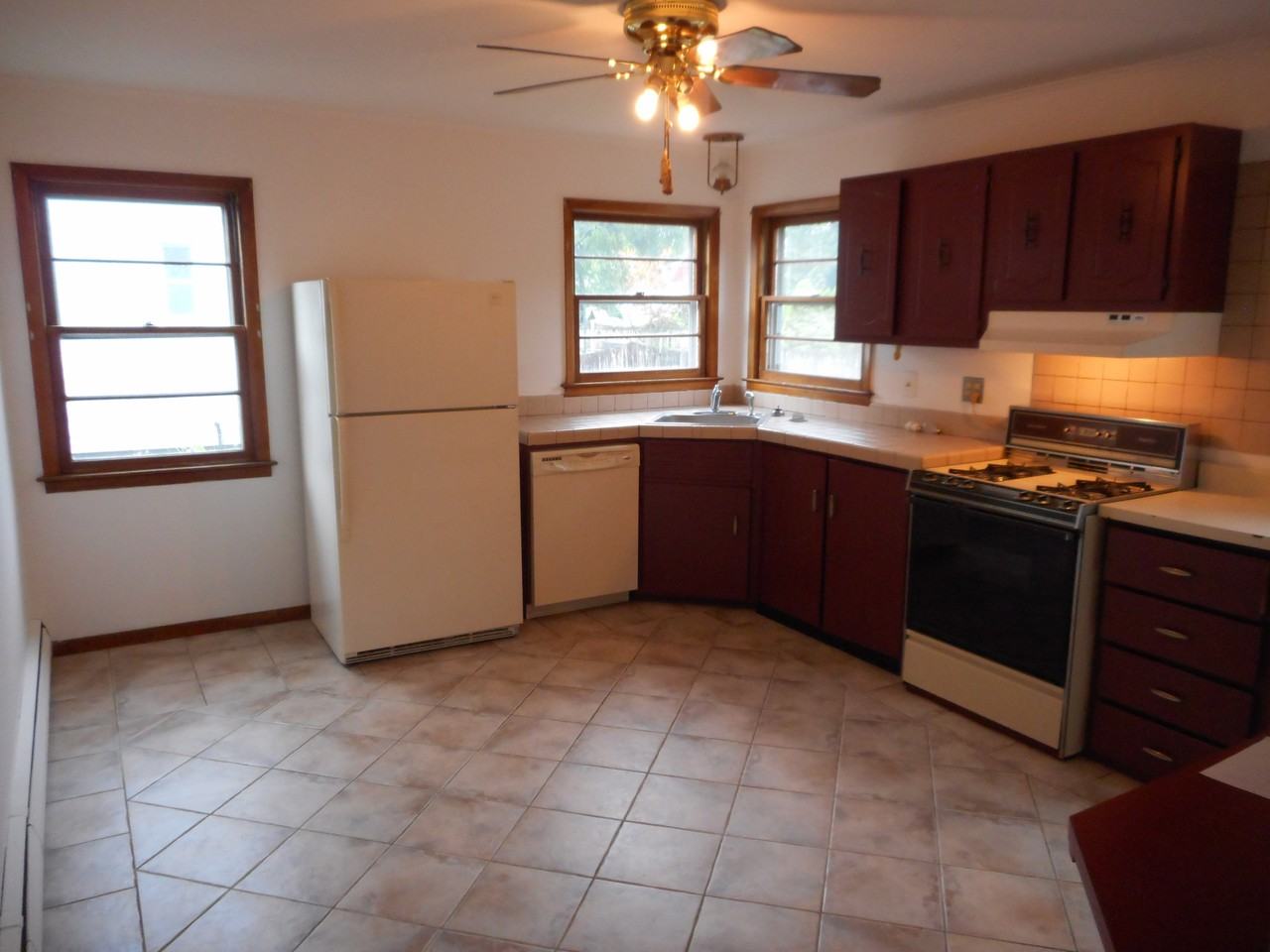 41 Jacksonville Rd - Photo 3 of 6