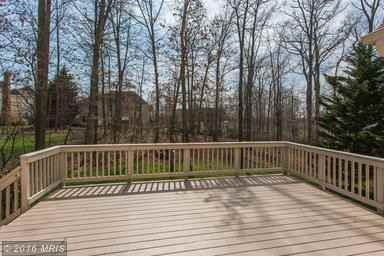 7990 Amsterdam Ct - Photo 3 of 30