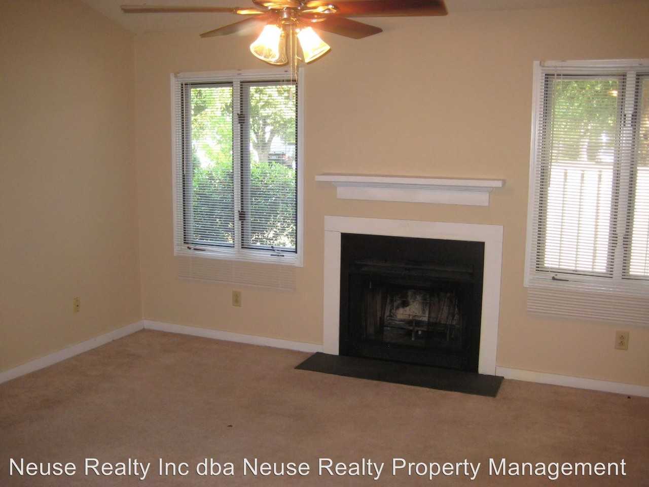 5B Mulberry Ln - Photo 3 of 23