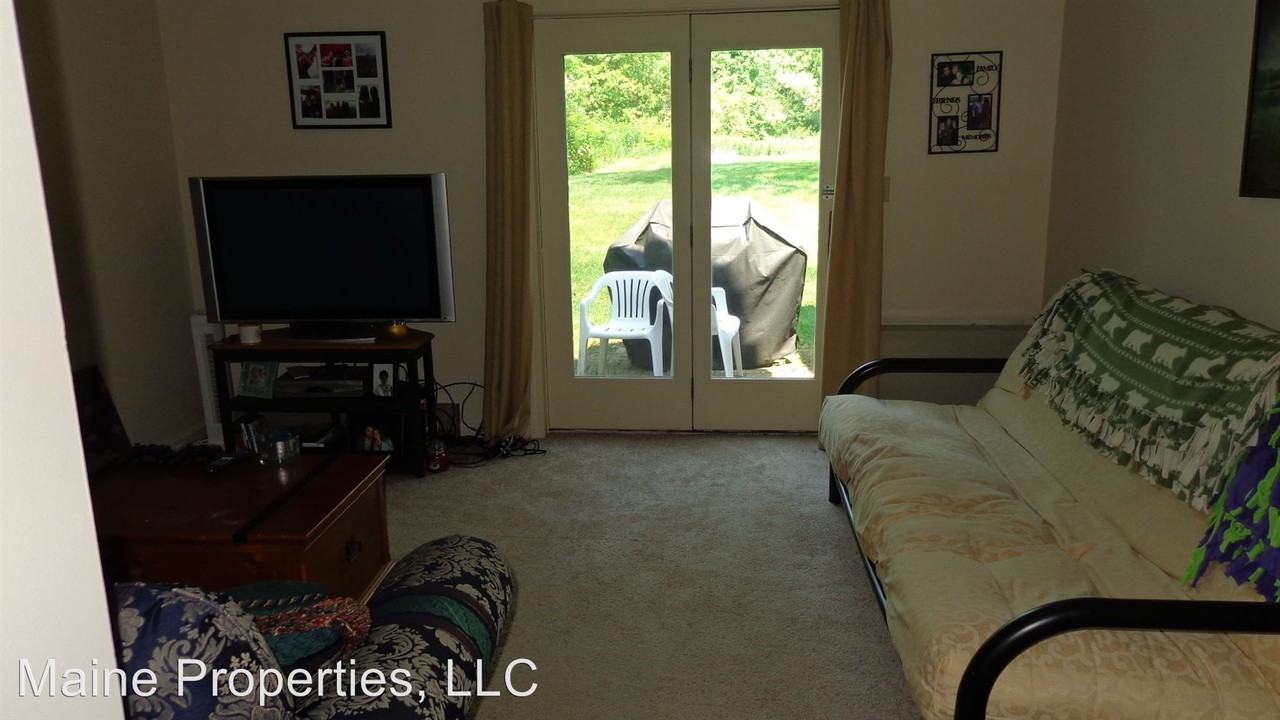 31 Glenridge Dr - Photo 3 of 10
