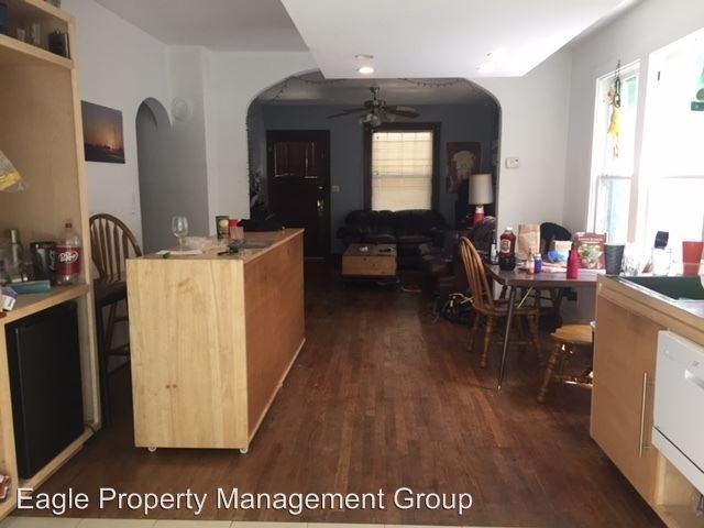 214 S 6th St - Photo 3 of 15