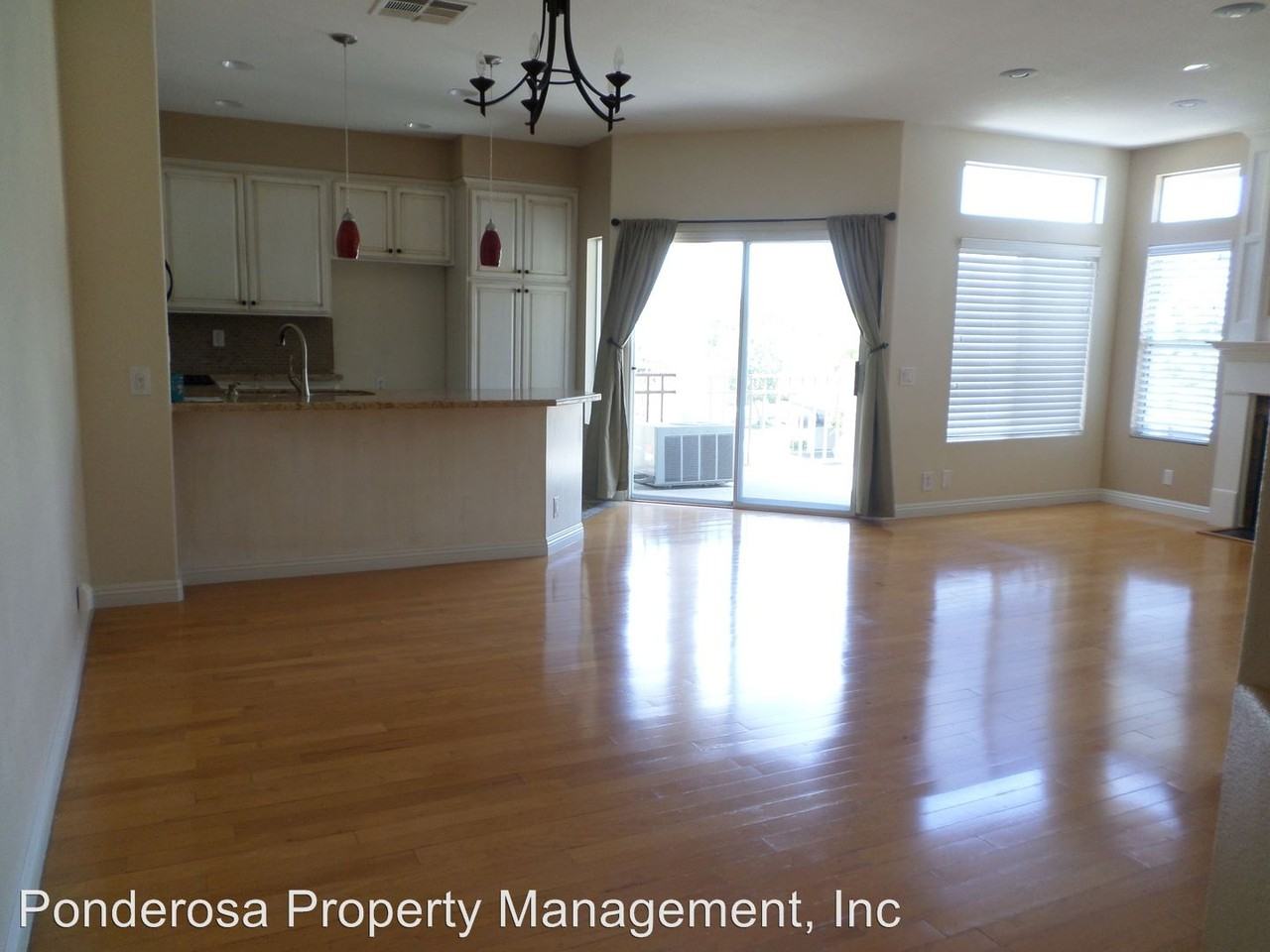 1237 S Country Glen Way #146 - Photo 2 of 8