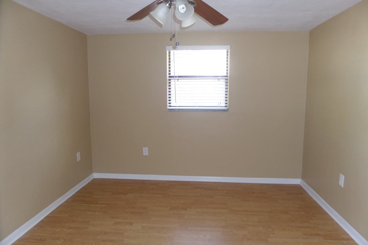 4914 Ackerman St - Photo 3 of 15