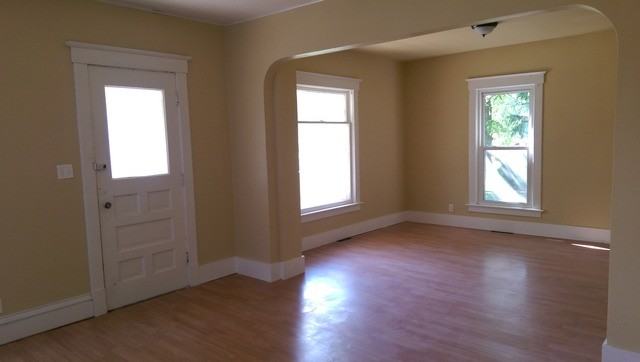 2806 Elim Ave - Photo 2 of 9