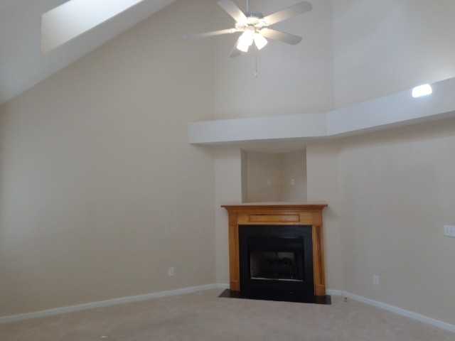 403 Swallow Cove - Photo 3 of 18