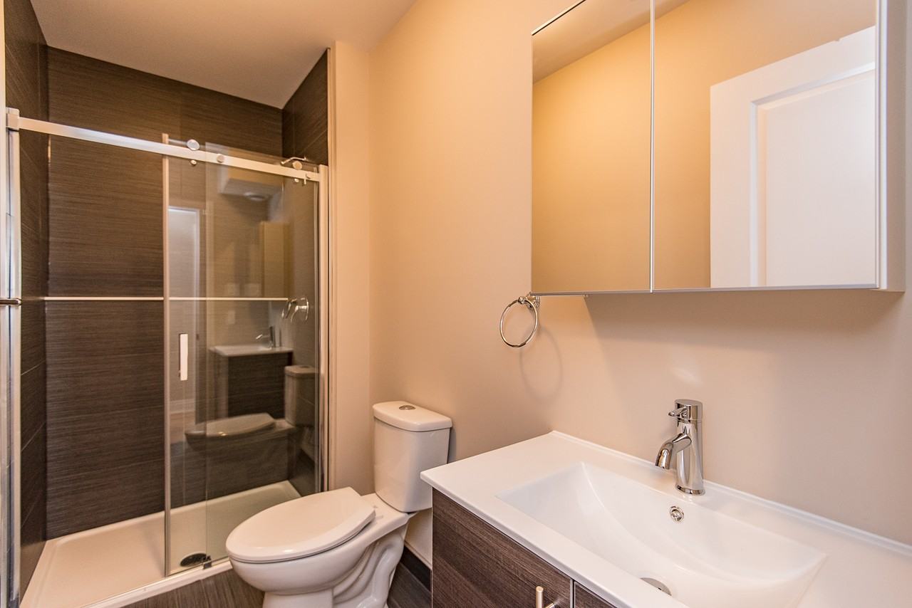 176 Greenfield Avenue - Photo 3 of 7