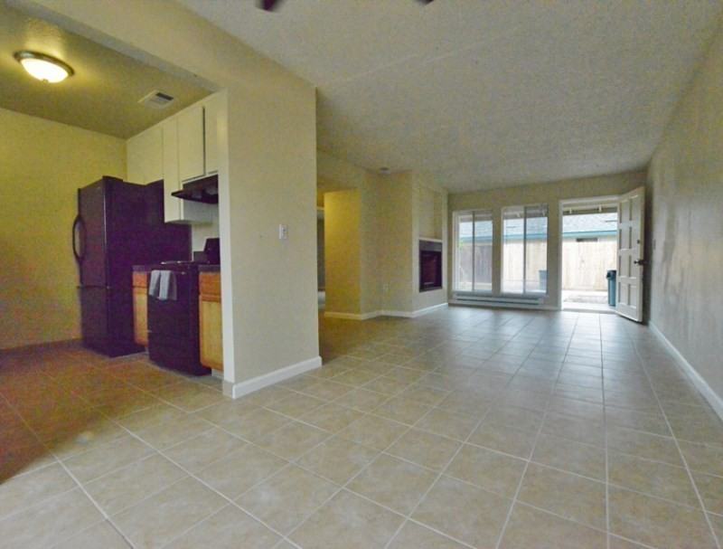 1120 E Fedora Ave #101 - Photo 2 of 9