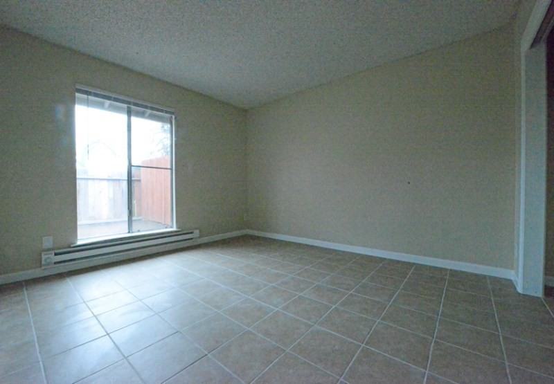 1120 E Fedora Ave #101 - Photo 3 of 9