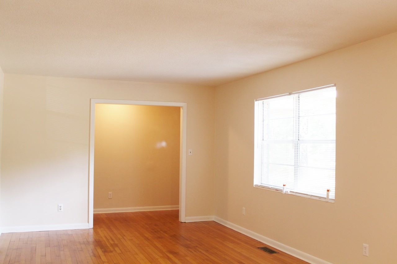 2115 Great Oak Drive - Photo 2 of 22