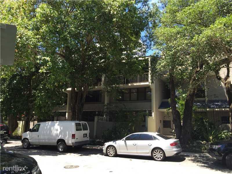 2666 Tigertail Ave #205 - Photo 2 of 16