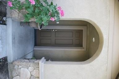 9915 Mulligan Ct - Photo 2 of 9