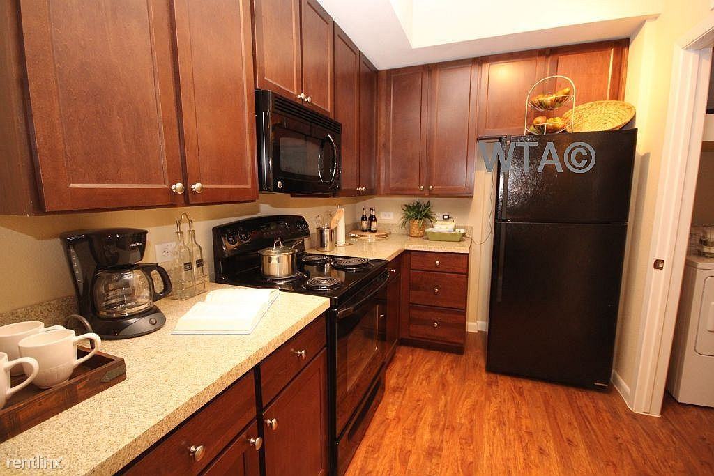 I-10 & Huebner - Photo 3 of 6