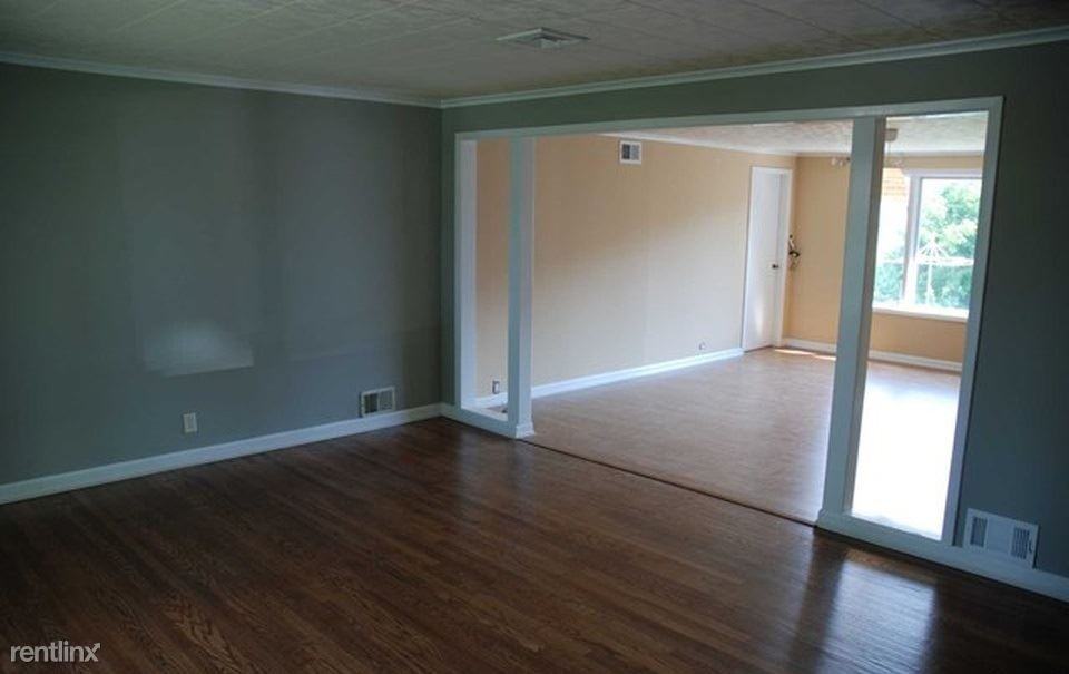 72 Crestwood Ave - Photo 2 of 6