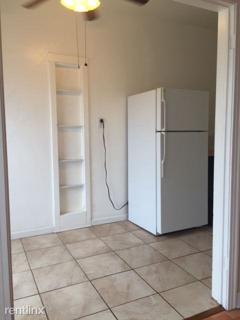 1416 S Glendale Ave - Photo 3 of 6