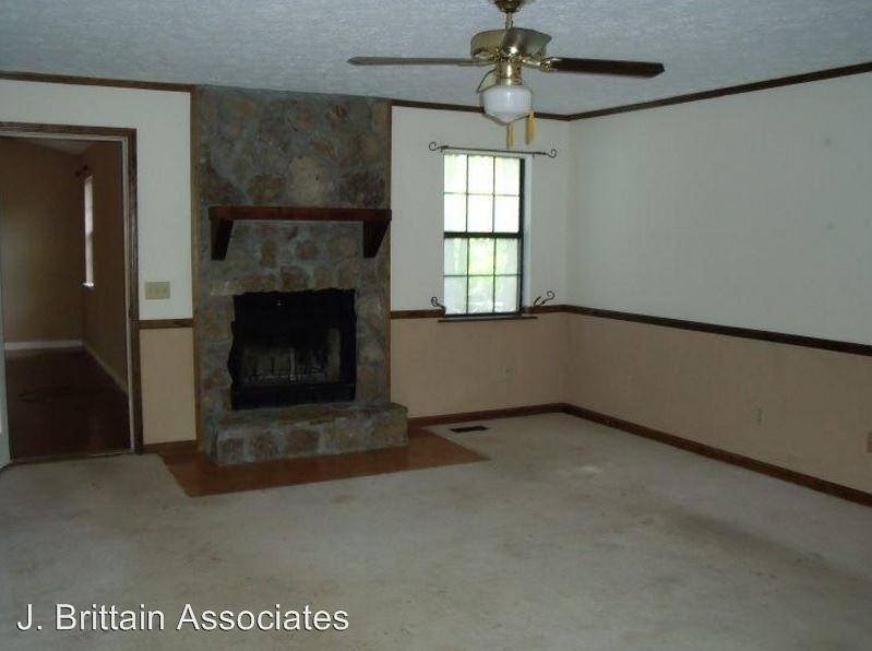 208 Burke Ave NW - Photo 2 of 9