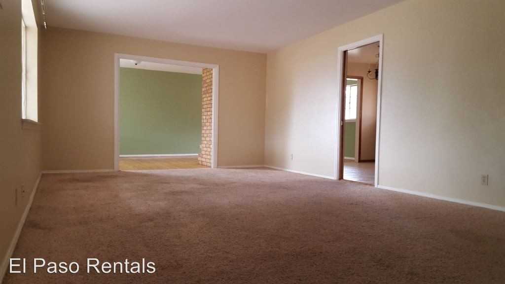 3305 Emerald Dr - Photo 3 of 15