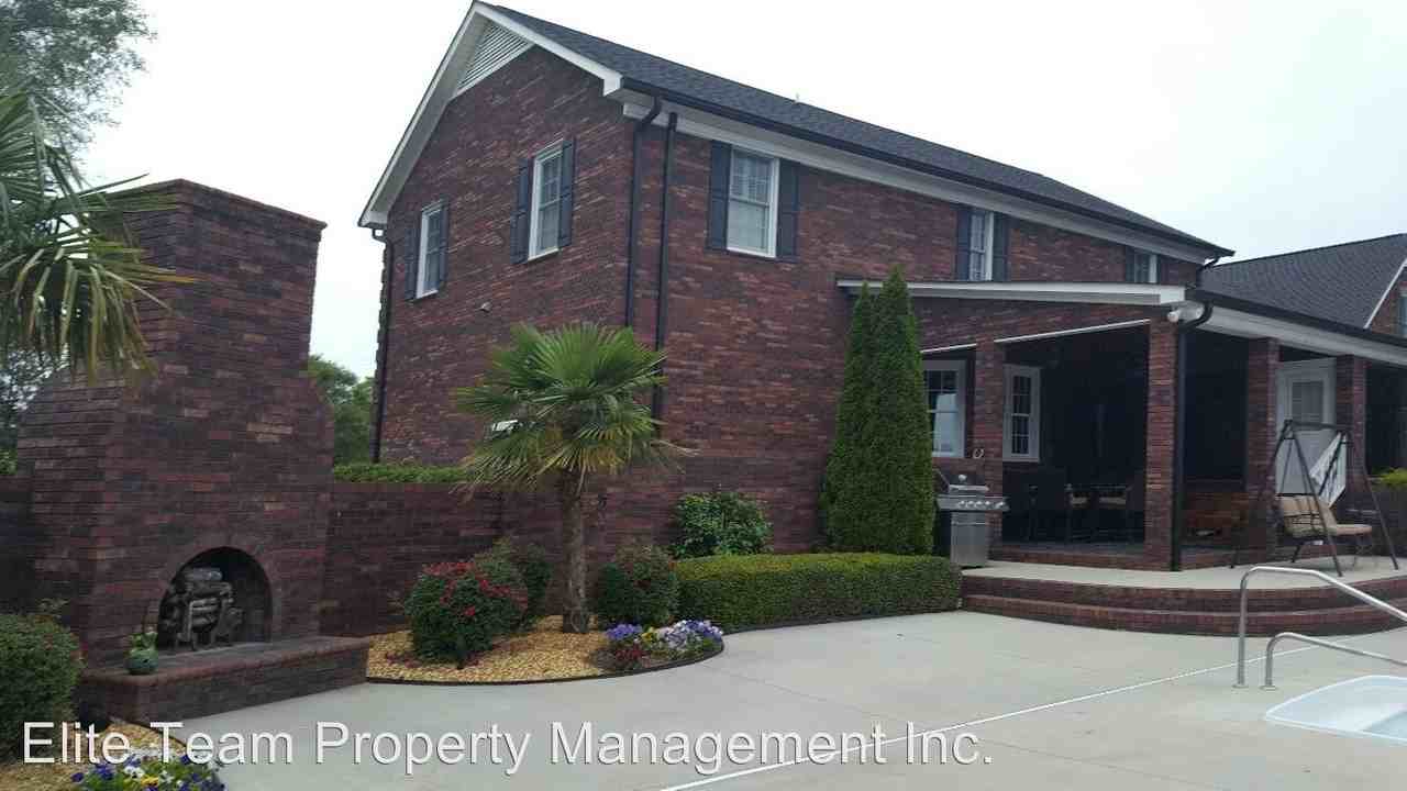 5045 Fairbluff Rd - Photo 3 of 27