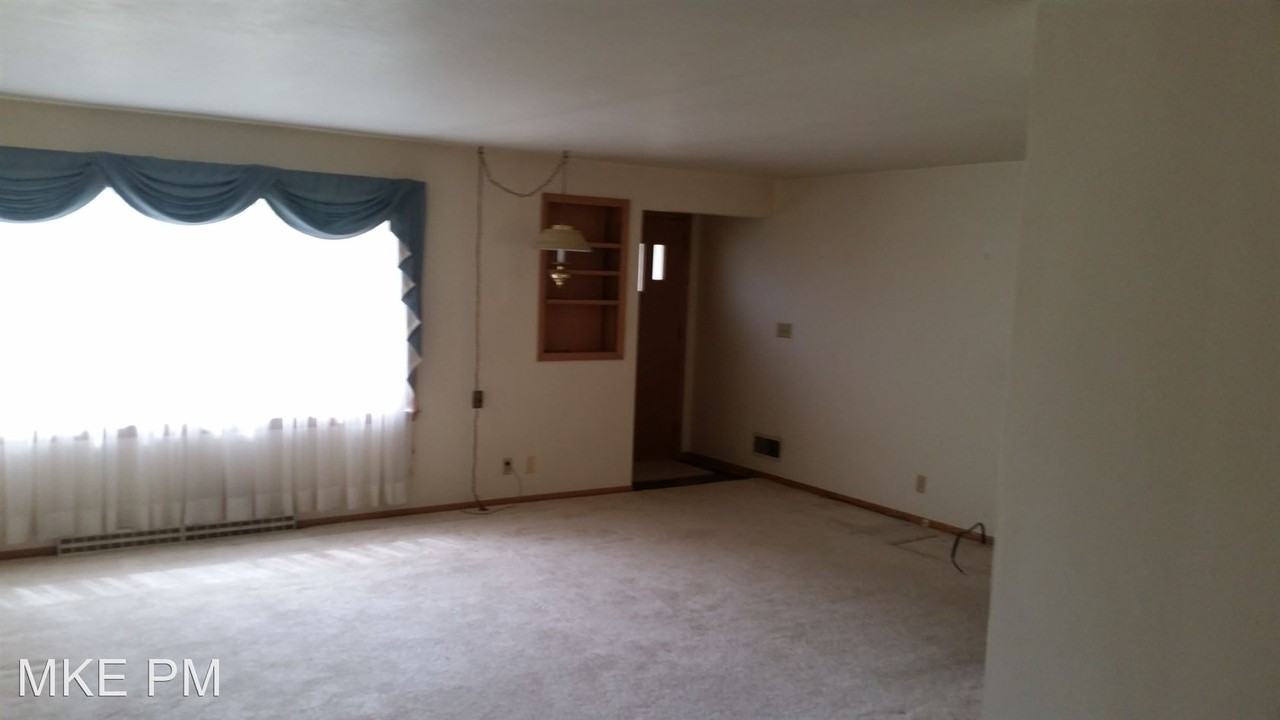 931 Roosevelt Ave - Photo 3 of 17