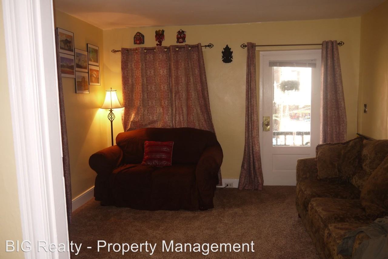 112 N Main St - Photo 2 of 24