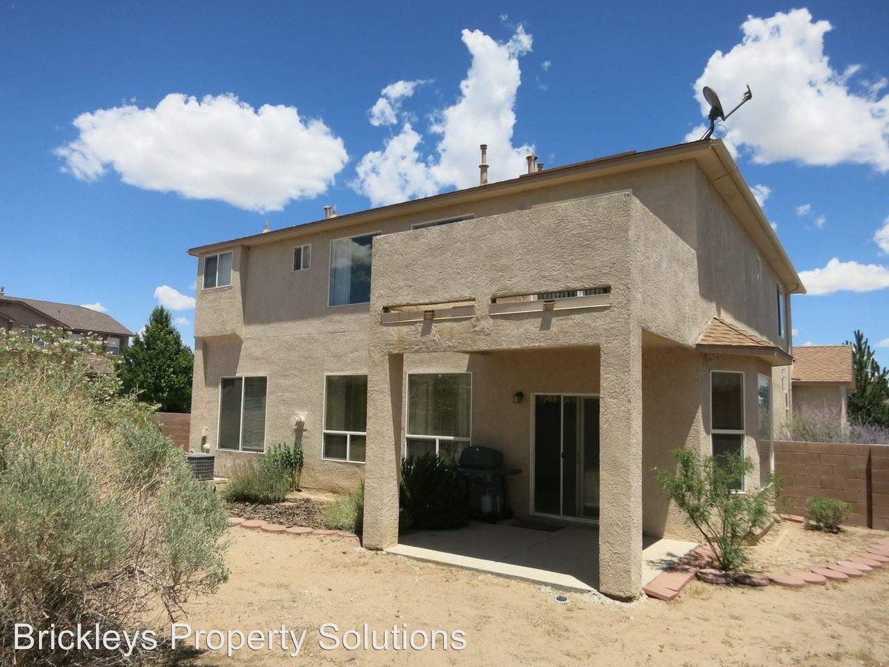 3101 Shady Spring Dr SW - Photo 3 of 26