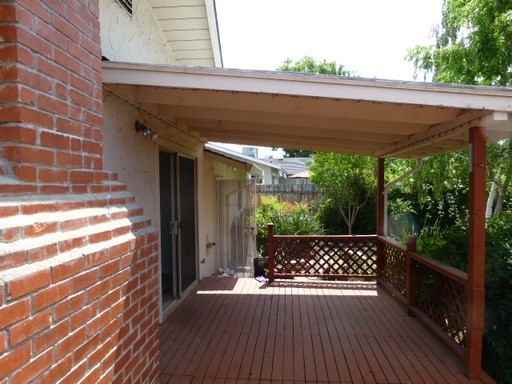 1495 Delaware Dr - Photo 3 of 16