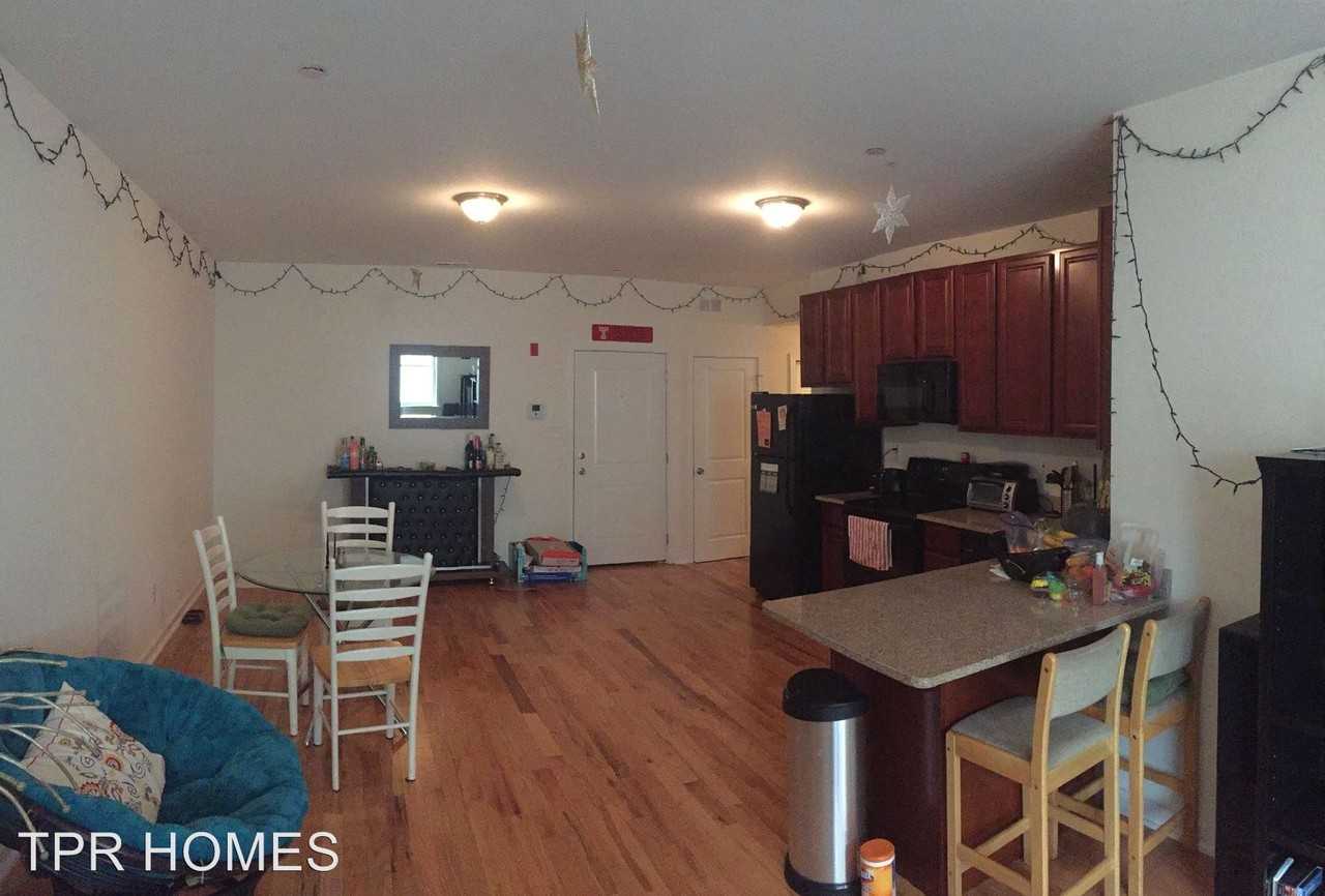 2025 N 17TH STREET - Photo 2 of 2