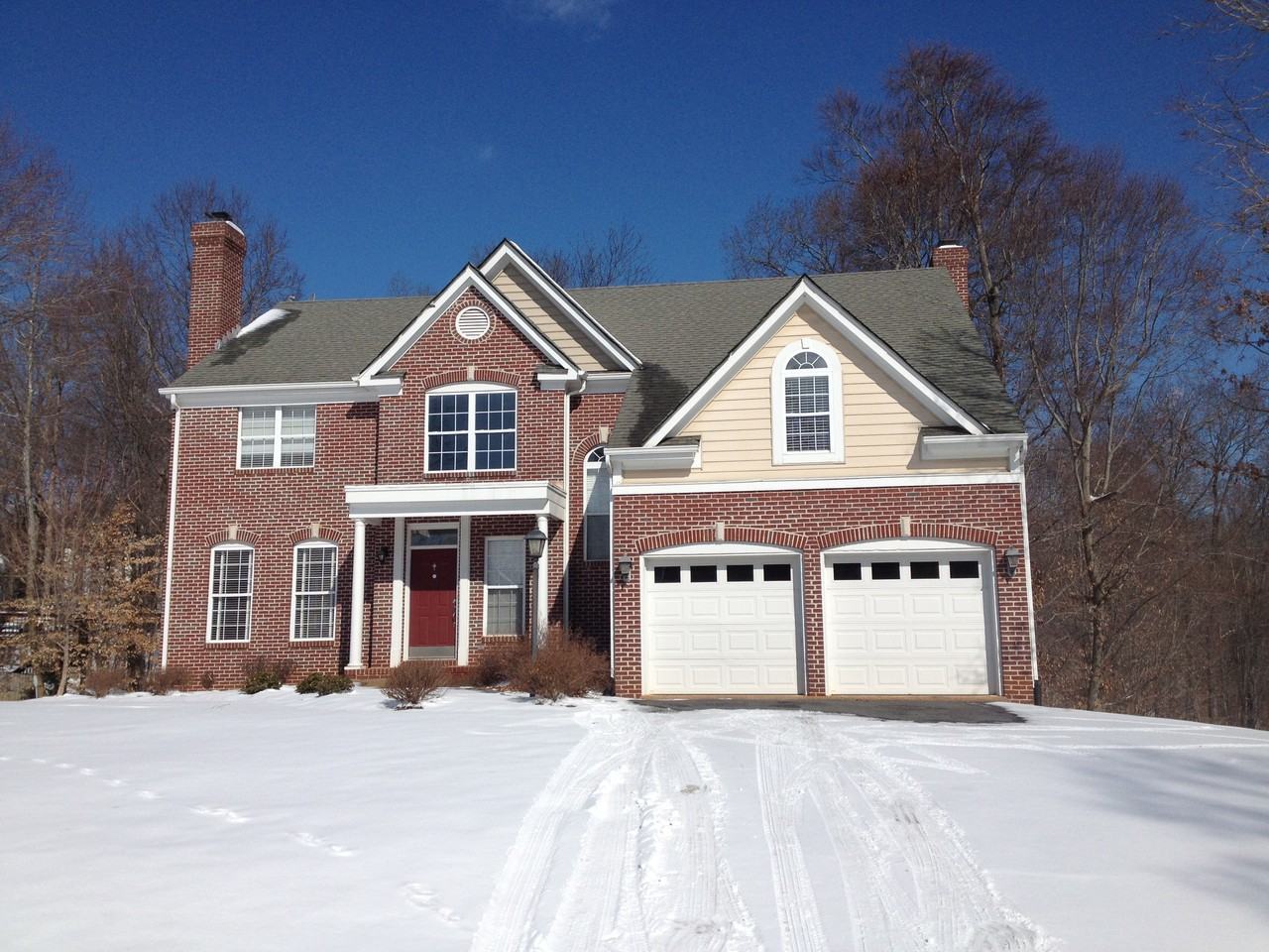 845 King William Dr - Photo 2 of 20