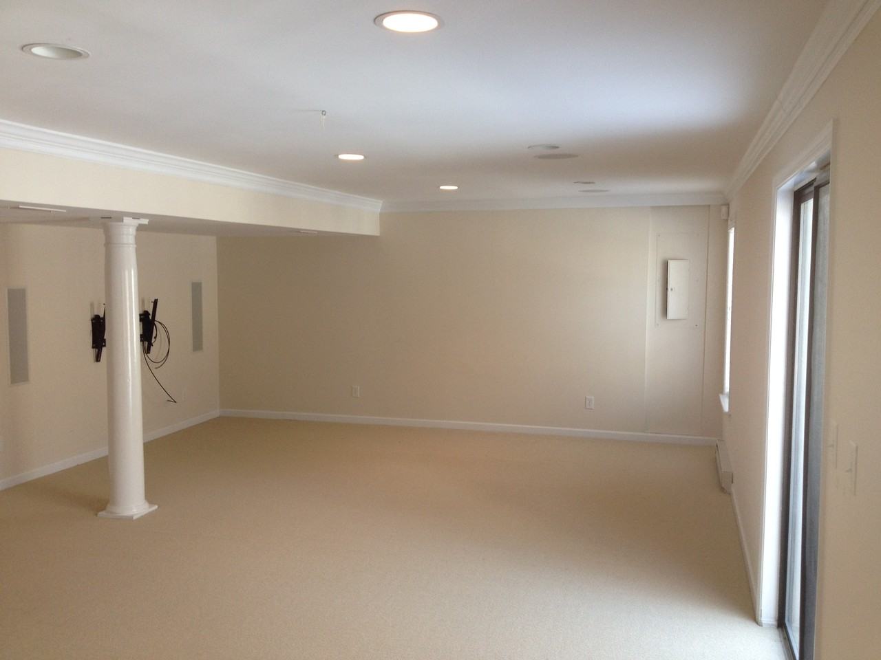 845 King William Dr - Photo 3 of 20