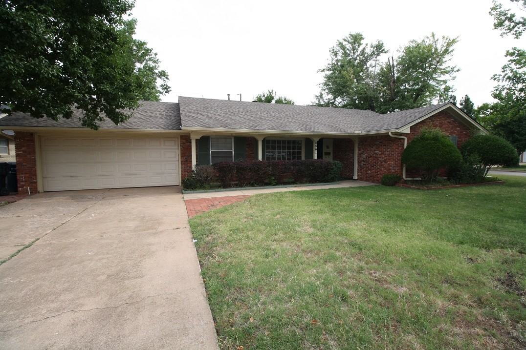 2501 NW 114th St - Photo 2 of 13