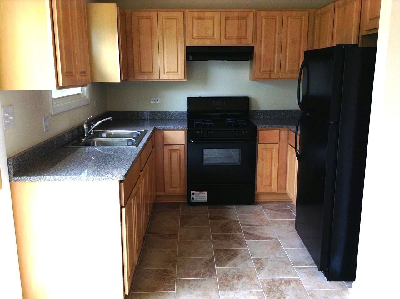 17721 Arlington Dr - Photo 3 of 16